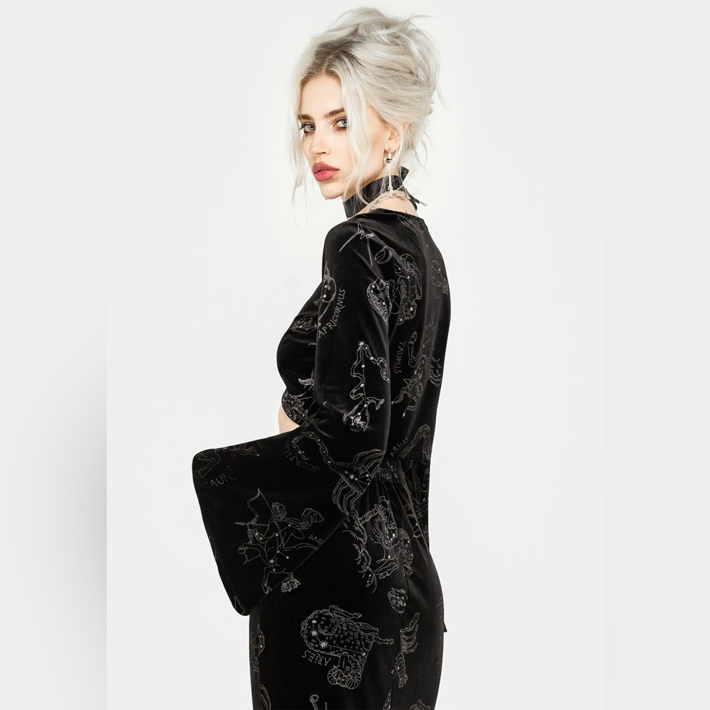 NWT Disturbia Zodiac Foil Print Flute Sleeve Crop Top US 4 / UK 8 - Picture 6 of 8